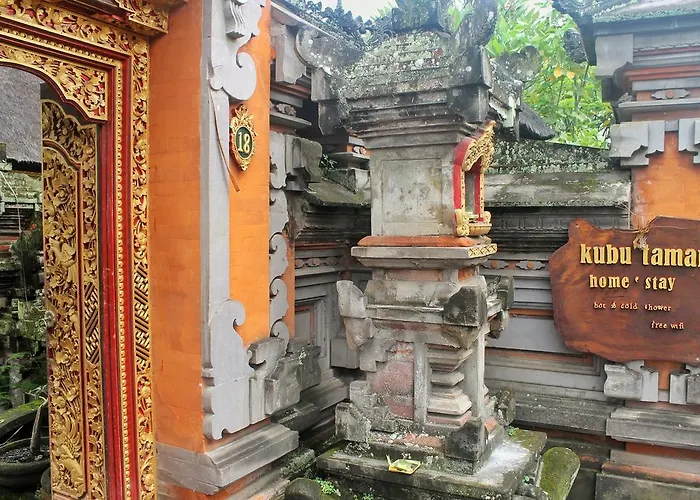 Kubu Taman Ubud